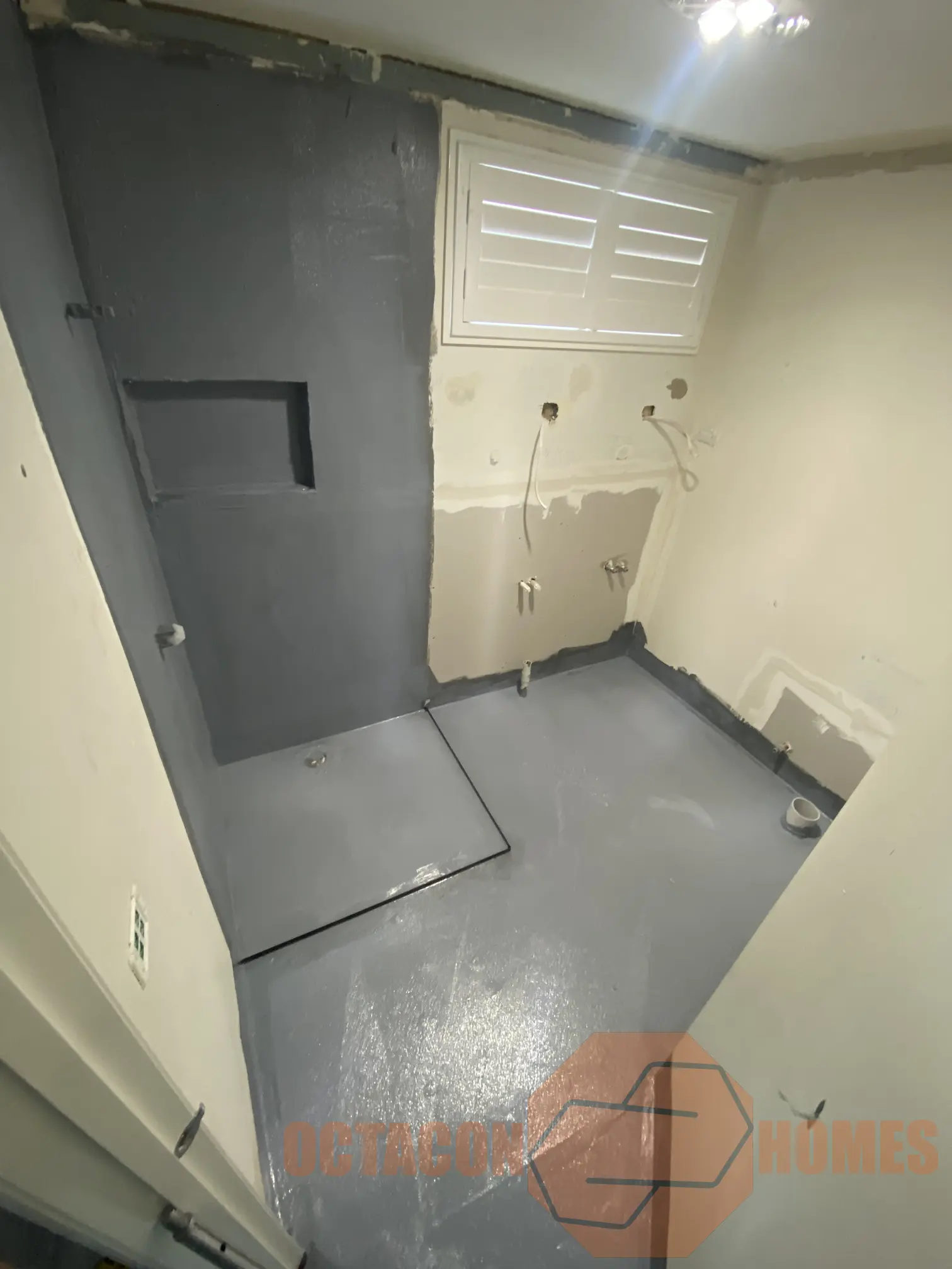 Dated bathroom before makeover - St Albans project